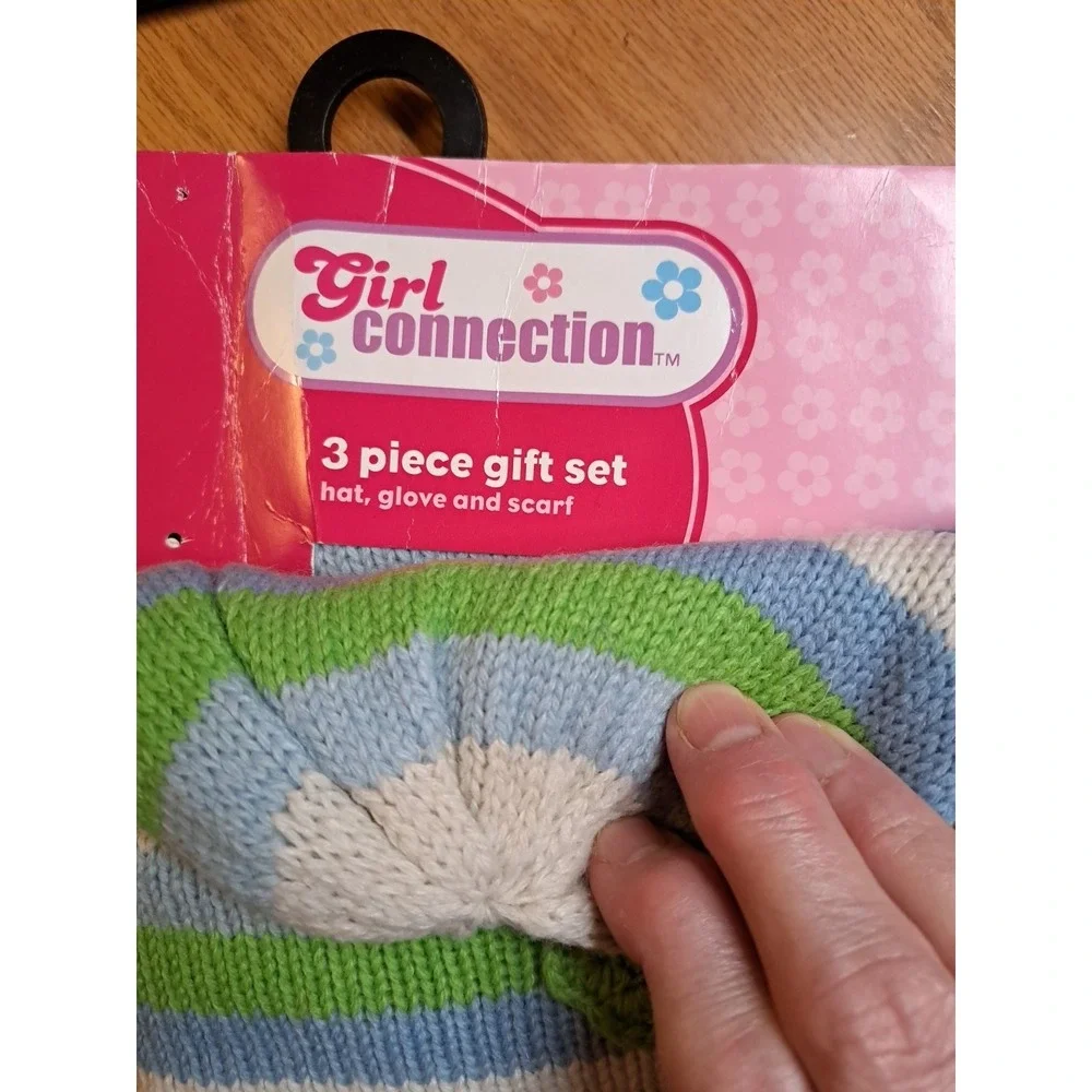 Girl Connection 2 Piece Gat Scarf Wool Blend One Size New